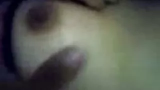 性感短褲的女孩誘惑成熟笨蛋