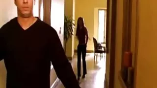 女同性黑髮愛撫你